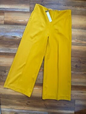 Chico’s Ponte Wide Leg Crop Pants 0.5 Golden Hour Slimming NWT